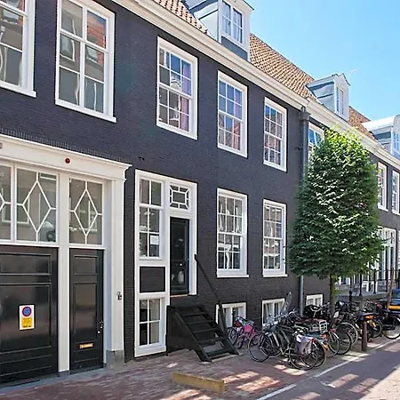 Luna's Hideaway Amsterdam